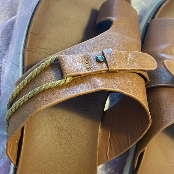 Ladies Sandals - Picture 8 of 8